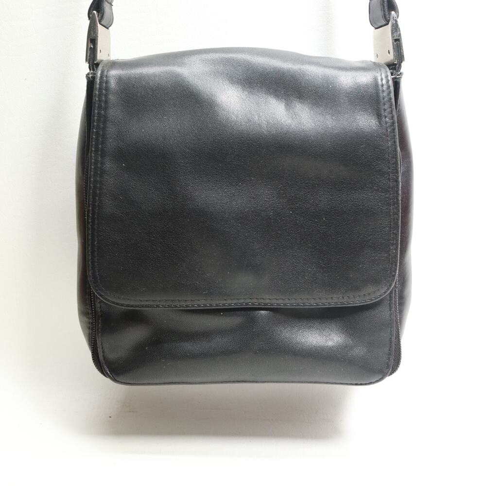 Vtg Worthington Crossbody Handbag Women S Black Leather Vinyl Trim Shoulder Bag